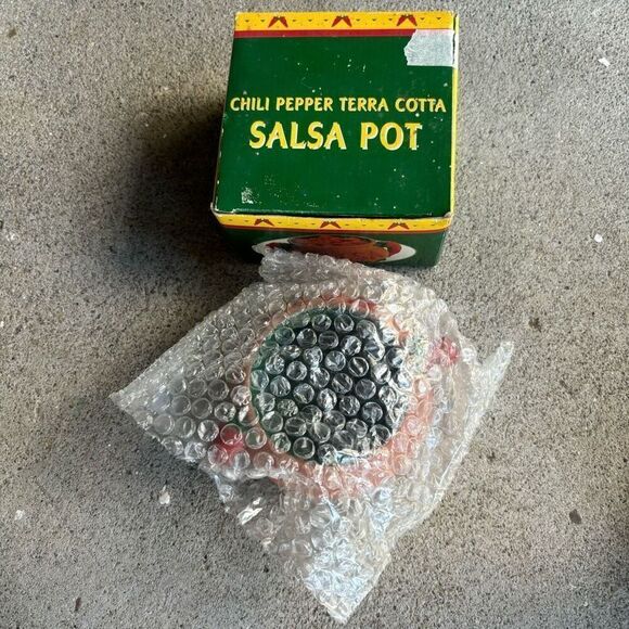 Giftco Chili Pepper Terra Cotta Salsa Pot *New* - Picture 1 of 10